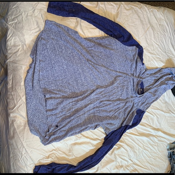 American Eagle Top - Picture 1 of 4